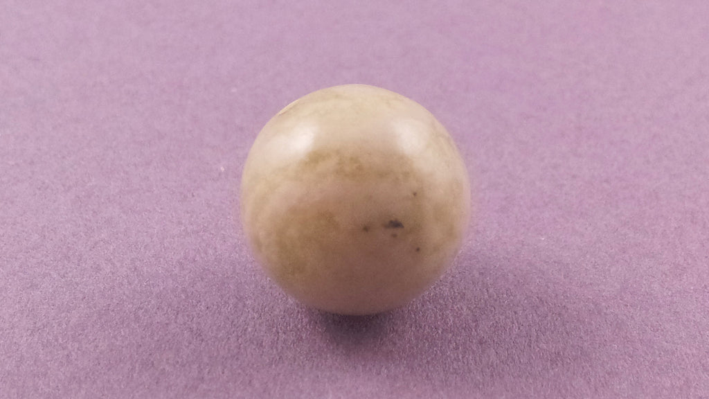 Jade Gemstone - Milk (L)